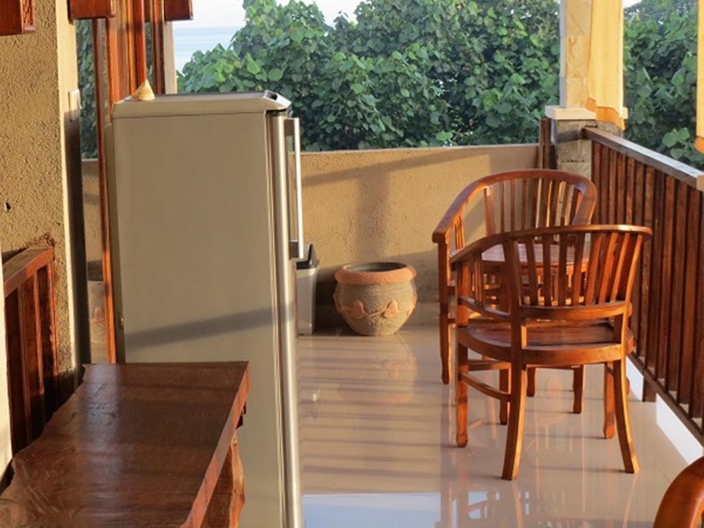 Bali Sari Homestay Amed Exterior foto