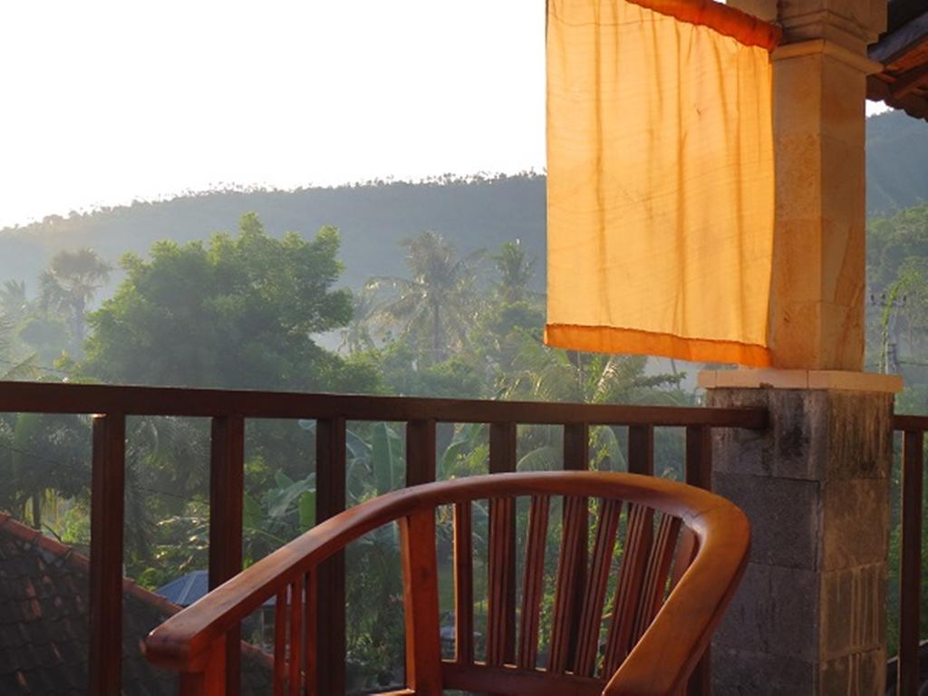 Bali Sari Homestay Amed Exterior foto